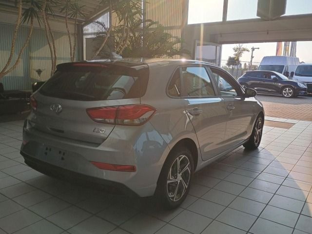 Hyundai i30 1.0 T-GDI Pure
