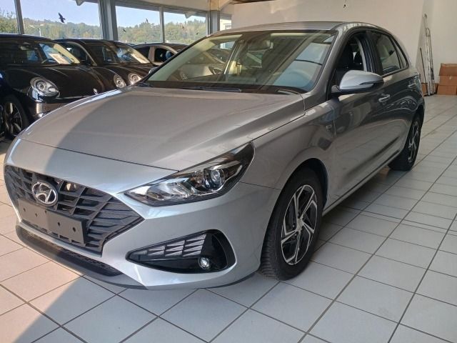 Hyundai i30 1.0 T-GDI Pure